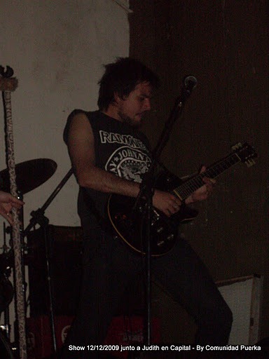 [Pork%2520junto%2520a%2520Judith%252012-12-2009%2520Capital%2520%25282%2529%255B2%255D.jpg]