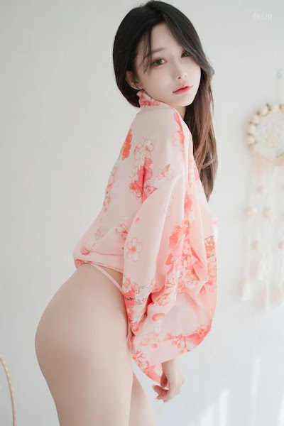 [ROGLE] YeonyuMilk Vol.01
