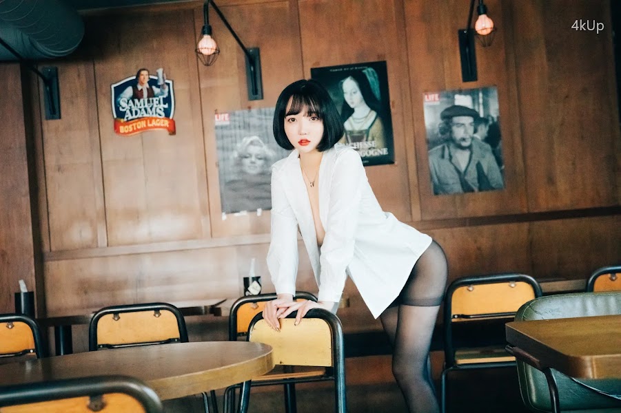 [Loozy] Son Ye-Eun (손예은) Tainted Love Bar