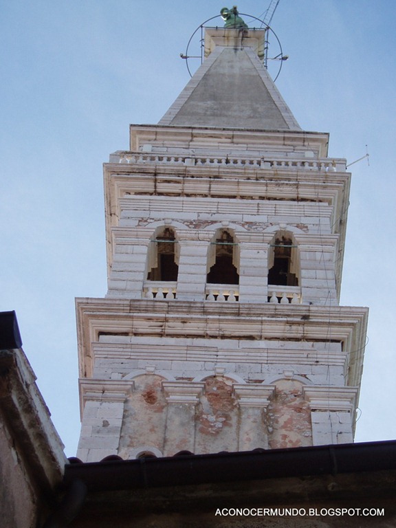 [49-Rovinj.Campanario-P426011911.jpg]