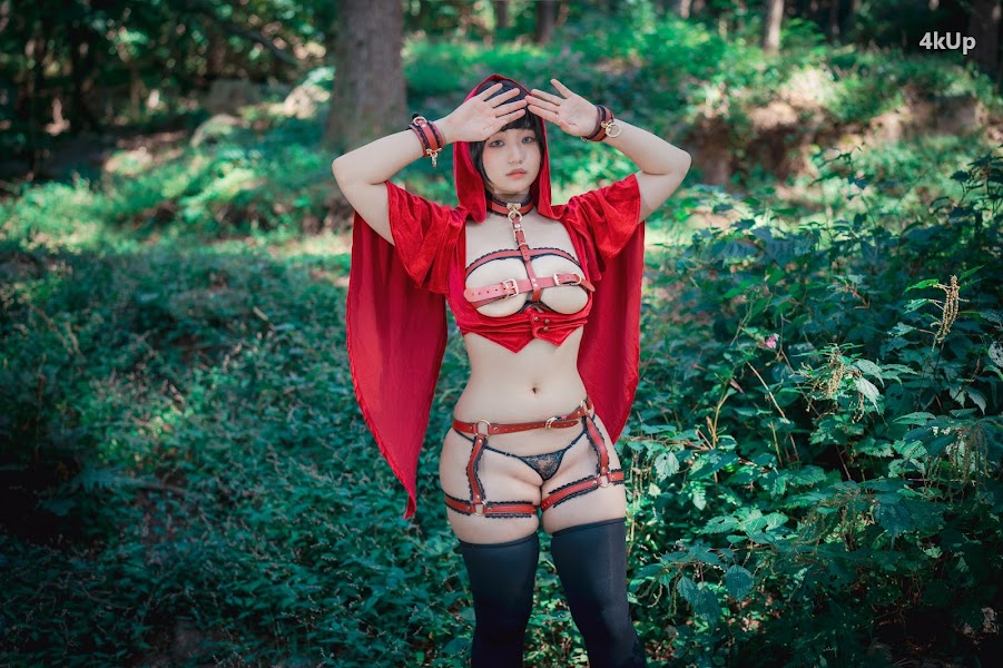 DJAWA Photo – Mimmi (밈미) Naughty Red Hiring Hood