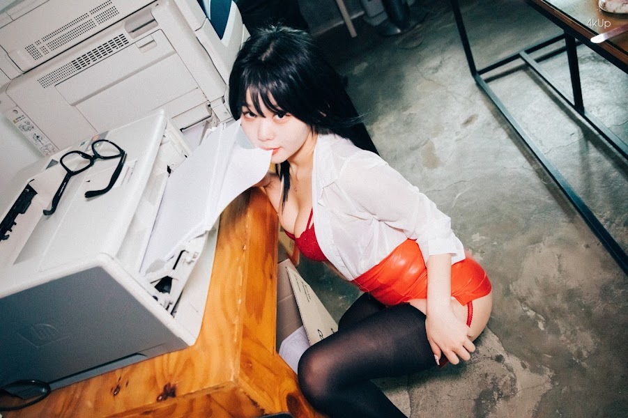 [Loozy] Zia (지아) – Office slave Part2