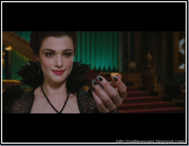 rachel-weisz-as-evanora-in-oz-the-great-and