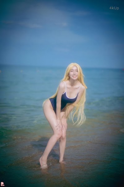 [PINK] Lee Ahrin Meet Me in The Summer