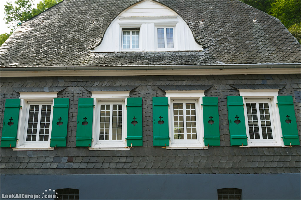 LookAtEurope.com | Европейские фото путешествия. Германия, Замок Шлоссбург ан дер Вуппер | Germany, Schlossburg an der Wupper