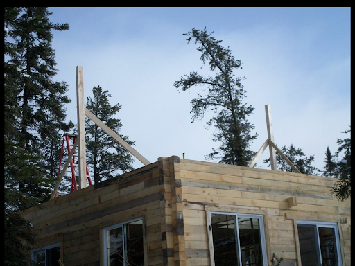 Aiki Homestead The Log Cabin Roof Begins Nbsp And A Few Solar