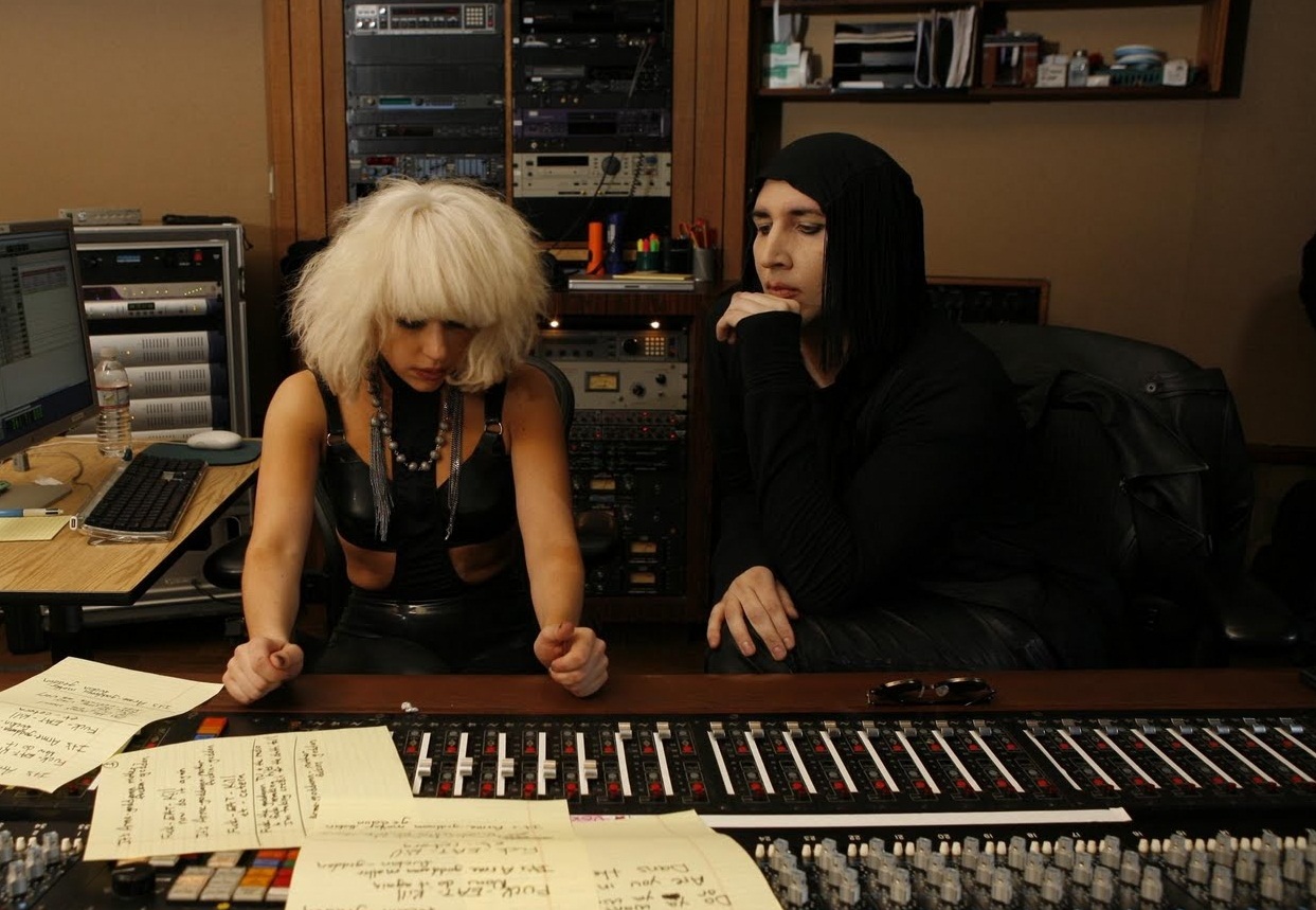 LadyGagaMarilynManson2009.jpg