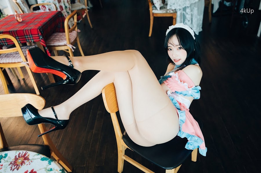 [Loozy] Bambi (밤비) Cafe Alba