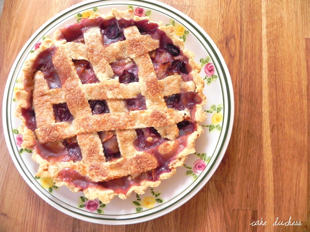 [grape-and-apple-pie-1%255B4%255D.jpg]