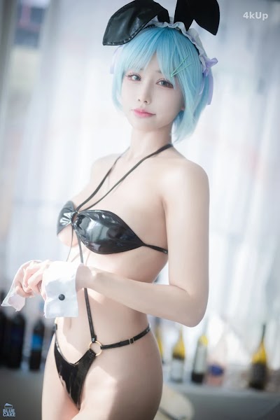[BLUECAKE] YeonYu (연유) Vol.02 MY MASTER Maid (RED.Ver)