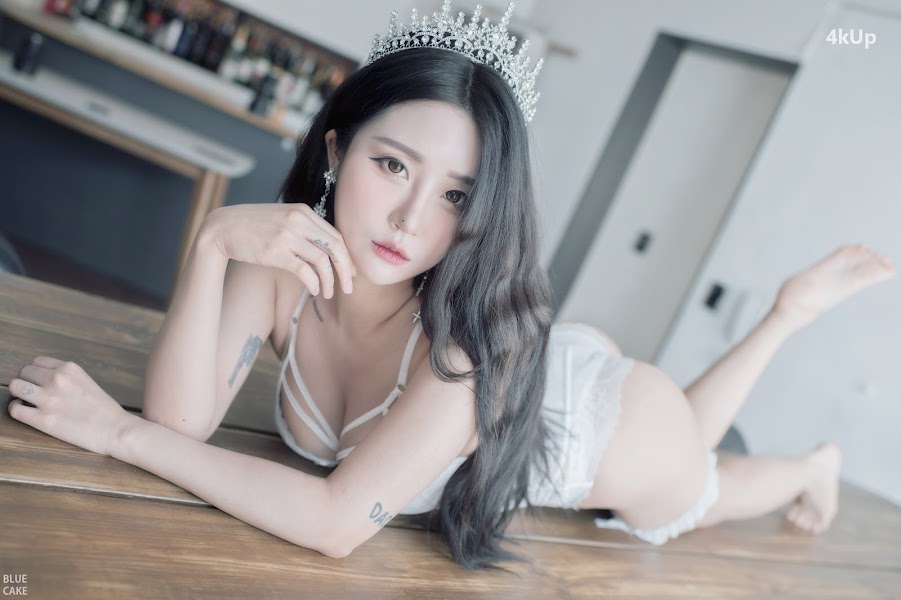 [BLUECAKE] Bomi (보미) Happy Bomiday