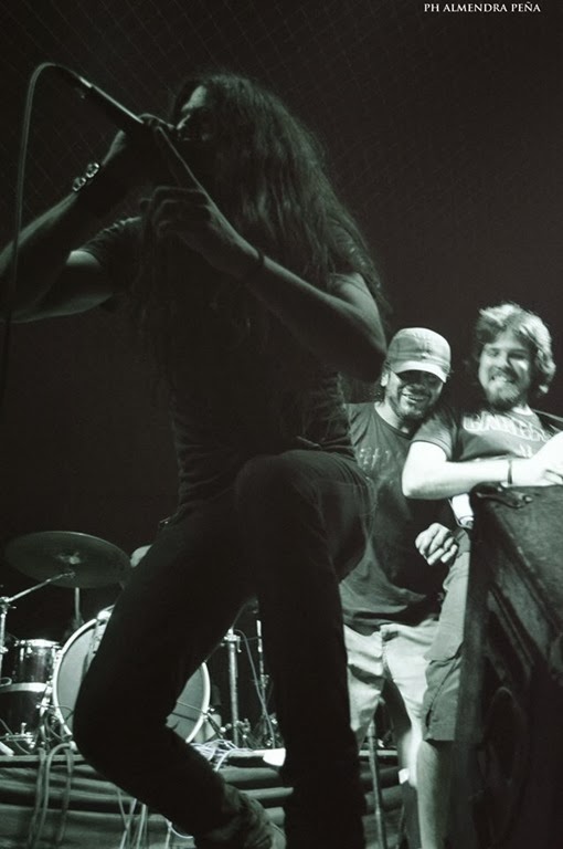 [1526884_1443316012551414_1531083351_n%255B2%255D.jpg]