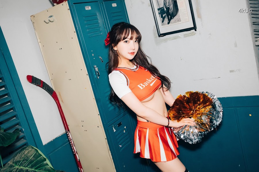 [Loozy] Son Ye-Eun (손예은) CHEER UP