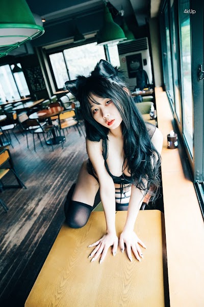 [Loozy] Zia (지아) – SM Bar Part1