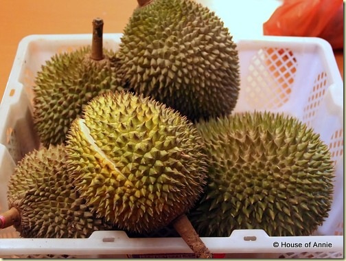 durians 14 ringgit per kilo