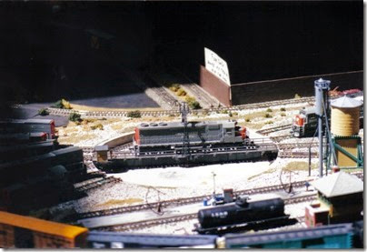 14 LK&R Layout at the Three Rivers Mall in April 1995