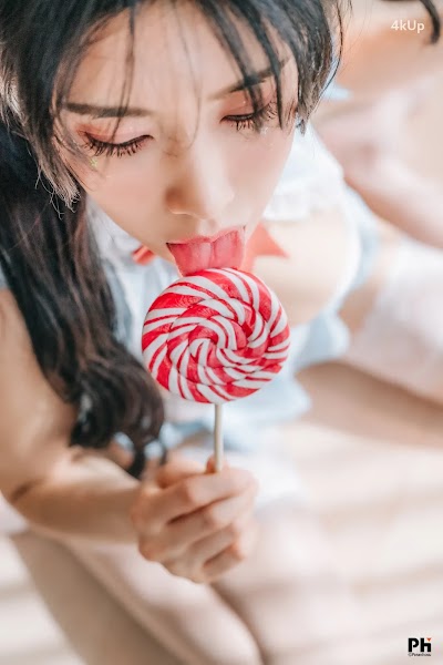 [Paranhosu] Sia_S22 Photo Book Vol.6 – Lollipop