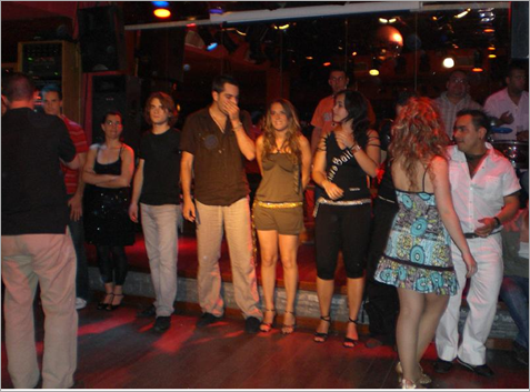 Discotecas de salsa en las mercedes #4