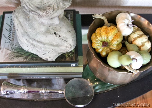 [decorating-with-pumpkins%255B8%255D.jpg]
