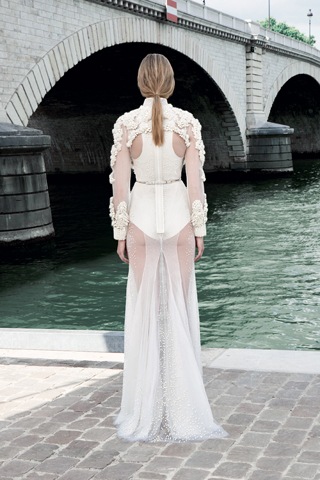 [Fall%252011%2520Couture%2520-%2520Givenchy%25202.jpg]