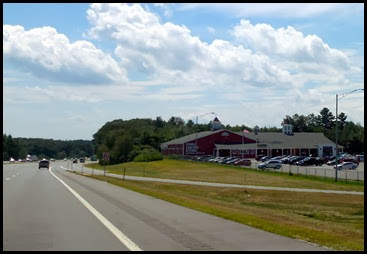 06b - I-95S On-Off ramp to New Hampshire State Liquor and Lottery Ticket Store