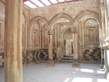 Imagini Turcia: Palatul Ishak Pasha Dogubeyazit Haremul