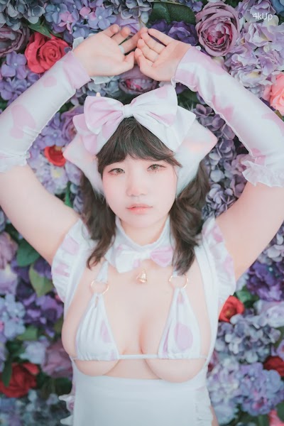 DJAWA Photo – Mimmi (밈미) Cream Cow Milk (+S.Ver)