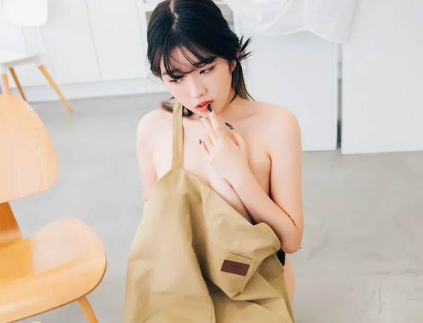 [Loozy] Sonson (손손) Nude Apron