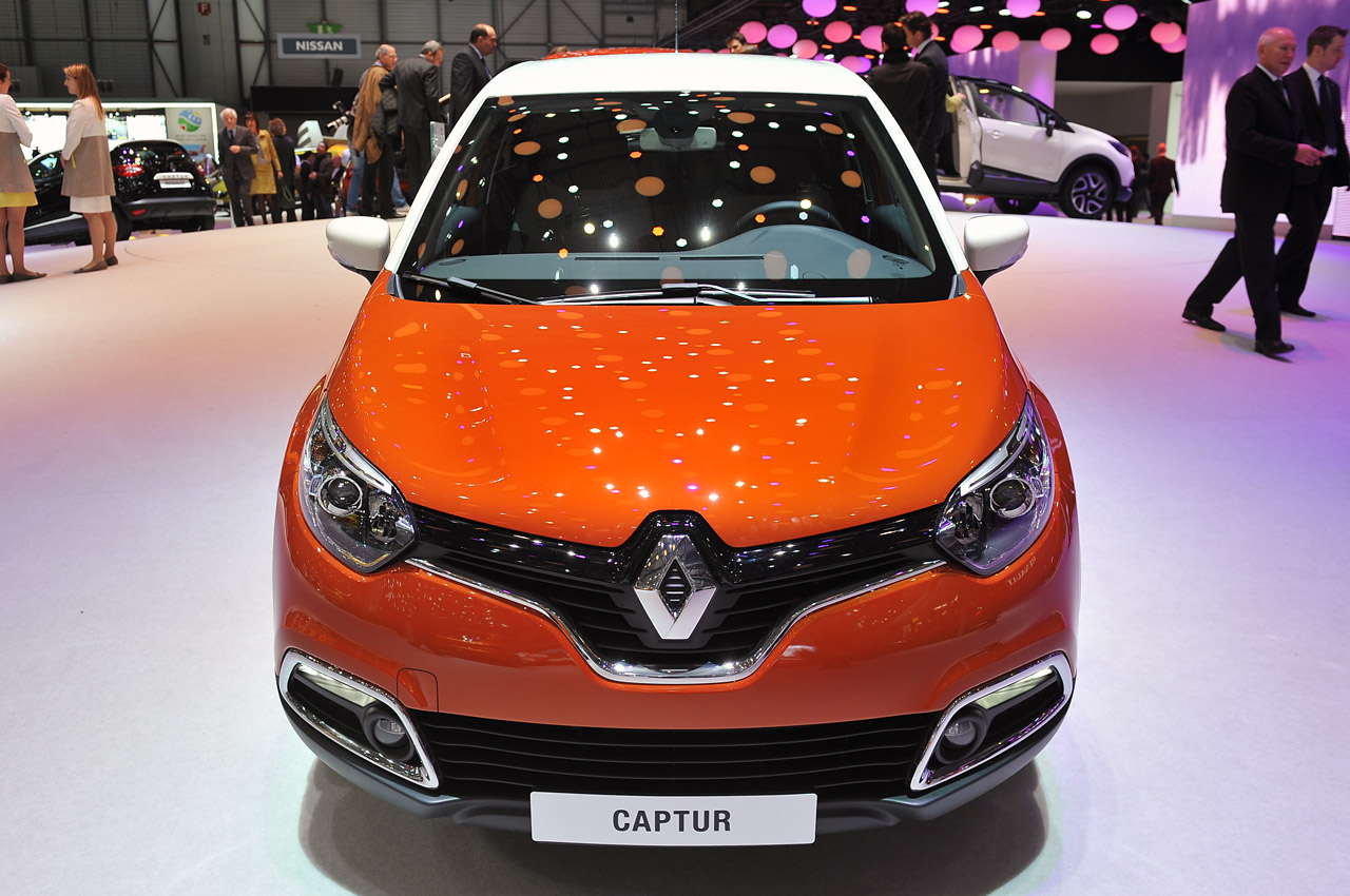 2014-Renault-Captur-6.jpg