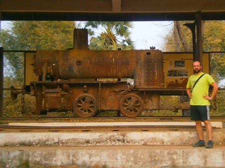locomotora en Don Khon