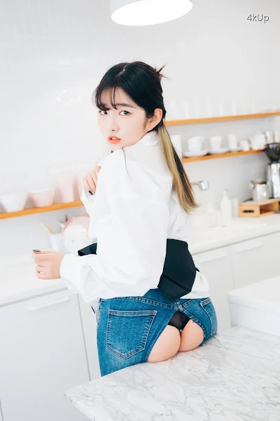 [Loozy] Sonson (손손) Nude Apron