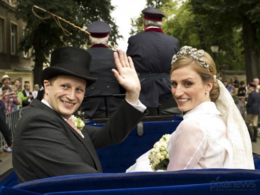 [1151-680x510%255B3%255D.jpg]