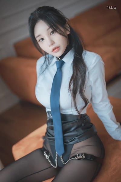 DJAWA Photo – Zzyuri D.s Relationship Vol.2