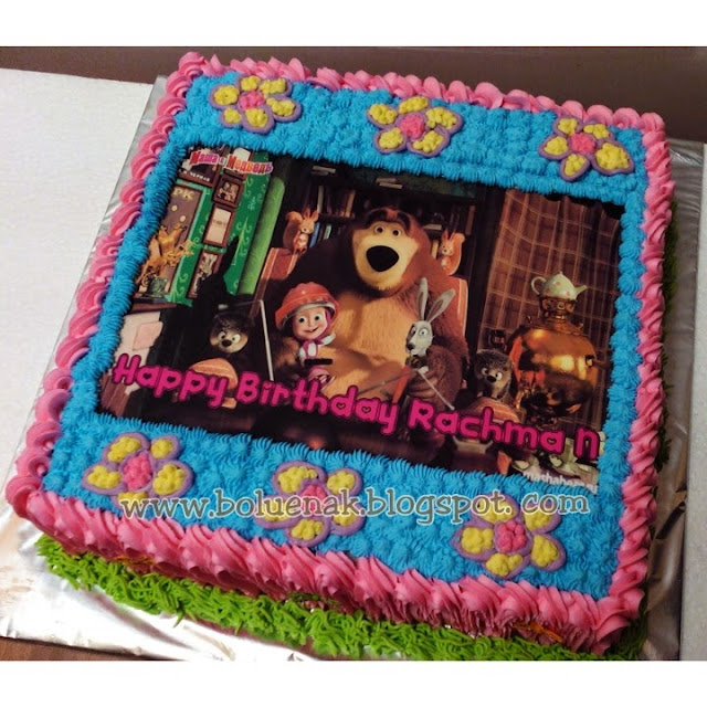 Toko Kue Bolu Enak Masha and the bear birthday cake edible image