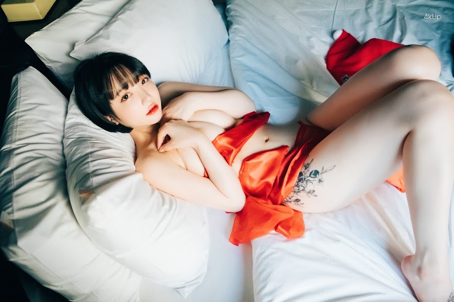 [Loozy] Doube Date Ye-Eun – Son Ye-Eun (손예은)