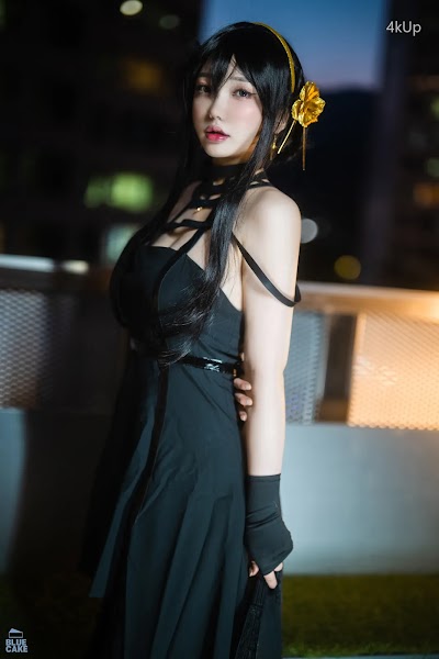 [BLUECAKE] Son Ye-Eun (손예은) Black Rose RED+