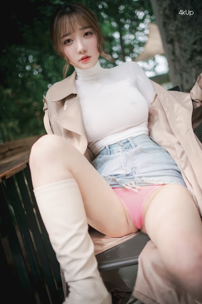 DJAWA Photo – Son Ye-Eun (손예은) A Snap of Intimacy