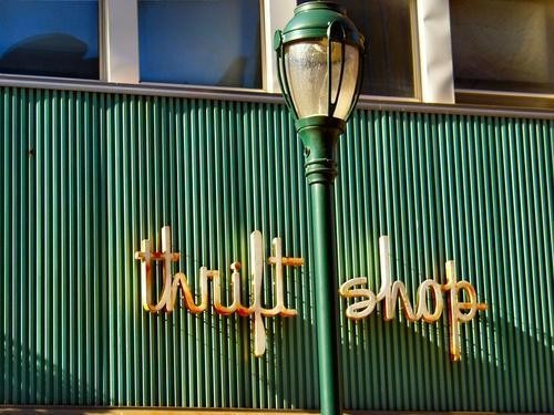 [thrift%255B3%255D.jpg]