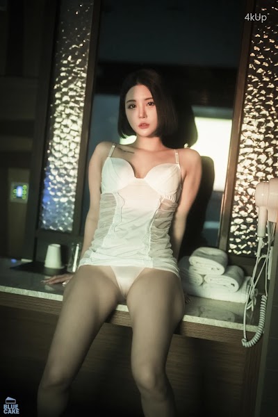 [BLUECAKE] Bomi (보미) SECRET