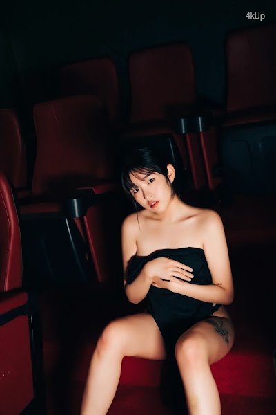 [Loozy] Sonson (손손) Cinema Girl (+S.Ver)