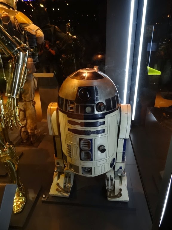 [2014.06.17-009-R2-D23.jpg]