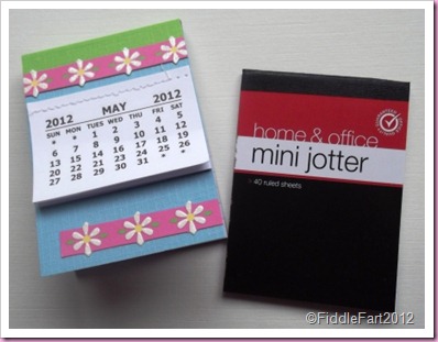Mini Jotter fridge magnet. calendar