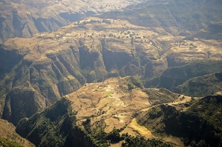 Muntii Simien - Etiopia: Peisaj in drumul catre Gich