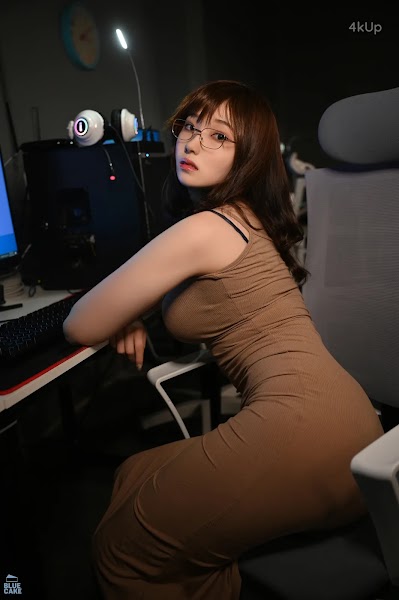[BLUECAKE] Bambi (보미) PC Room Alba