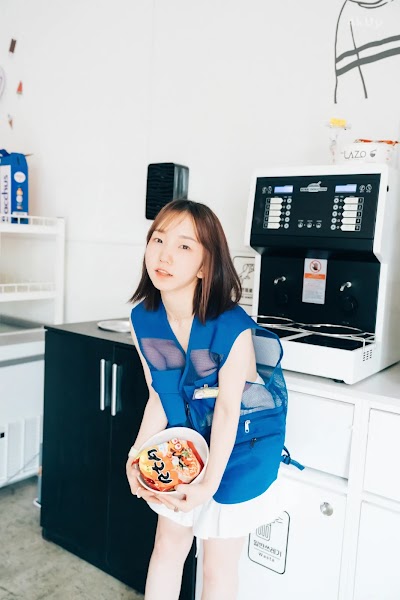 [Loozy] Yeri Pocket Girl Alba