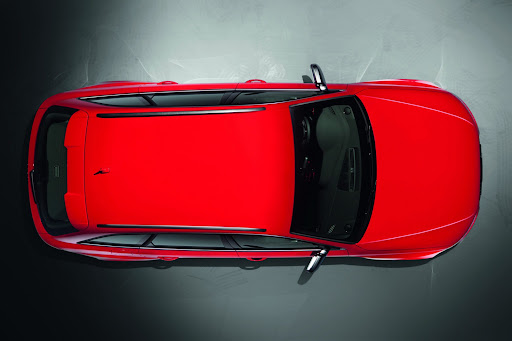 2013-Audi-RS4-Avant-10.jpg