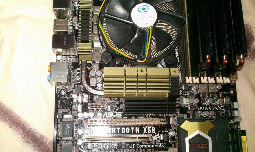 [agujeros%2520placa%255B3%255D.jpg]