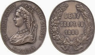 Medalla húngara que conmemora la muerte de su amada reina Ersébet.