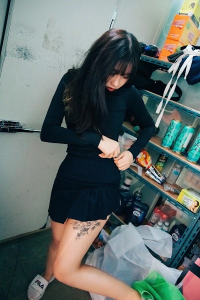 [Loozy] Sonson (손손) First Nipple Alba (+S.Ver)