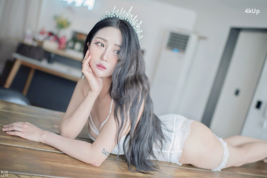 [BLUECAKE] Bomi (보미) Happy Bomiday